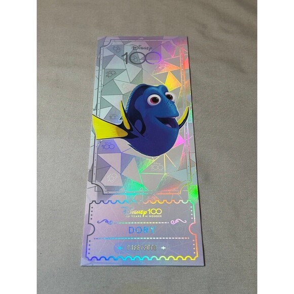 Finding Nemo Dory Disney100 Kakawow Refractor Ticket Jumbo Card LT. Edition 2386 - Picture 6 of 6